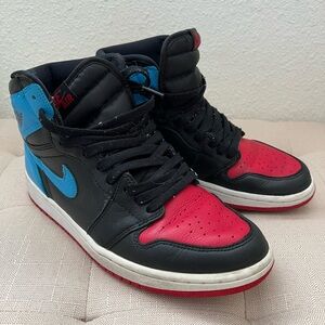Nike Jordan 1 Retro High to Chicago Sneakers